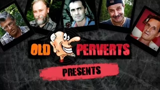 Dame en film porno vintage en français bas se laisse baiser en levrette