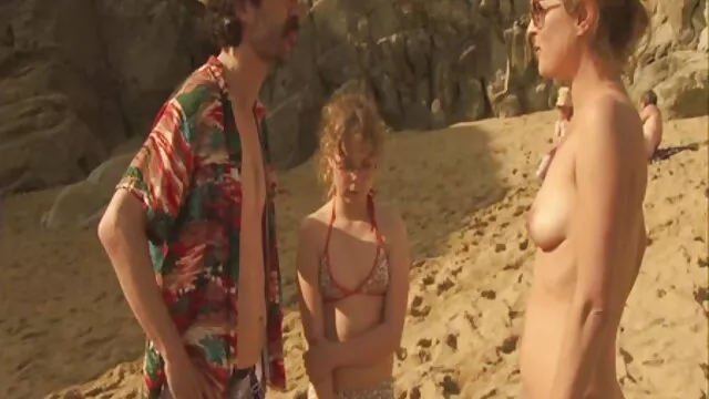 Frappe une femme dans le vintage movies x cul