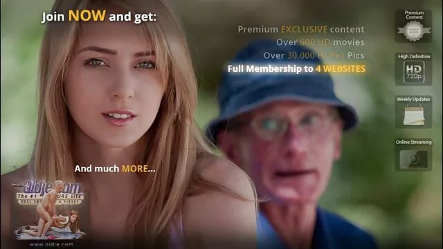 Porno film porno retro français filmé dans la piscine