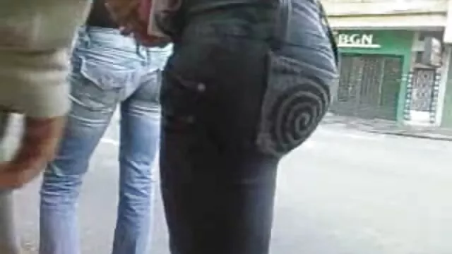 Amusez-vous film porno vintage gratuit avec l'invité