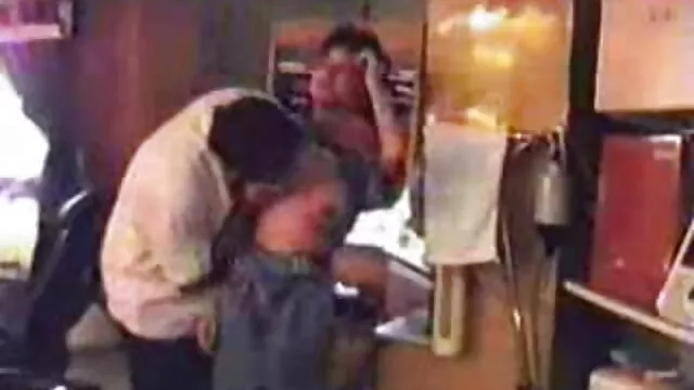 L'étudiant payé en nature film porno streaming vintage